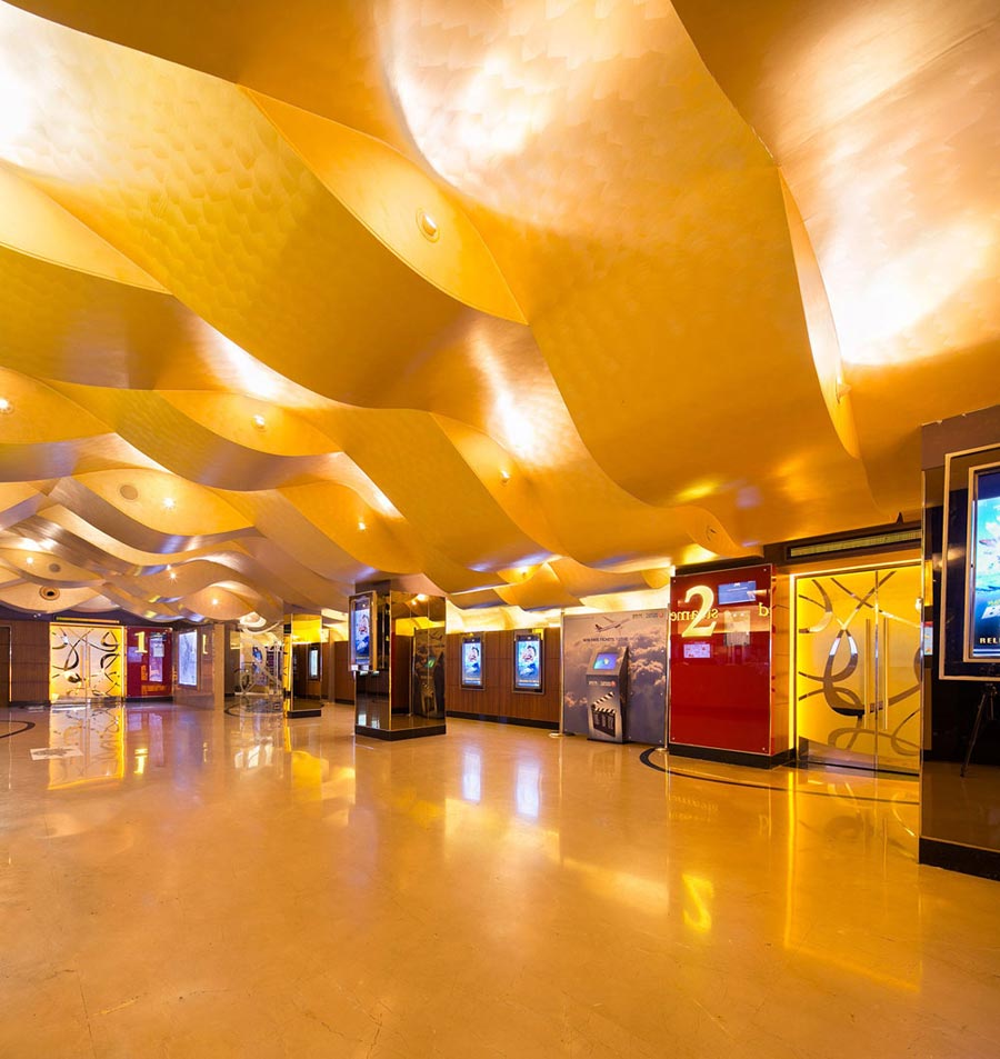cinema dynamix mall juhu mumbai