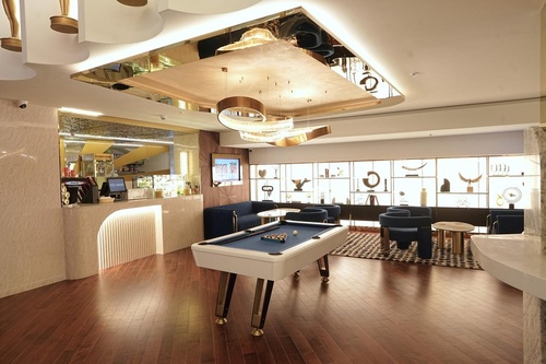 Cinema INSIGNIA SkyCity Mall | Mumbai